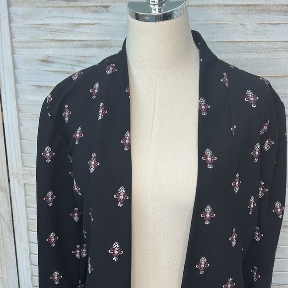 Dress Barn Open Front Blazer - Picture 2 of 6